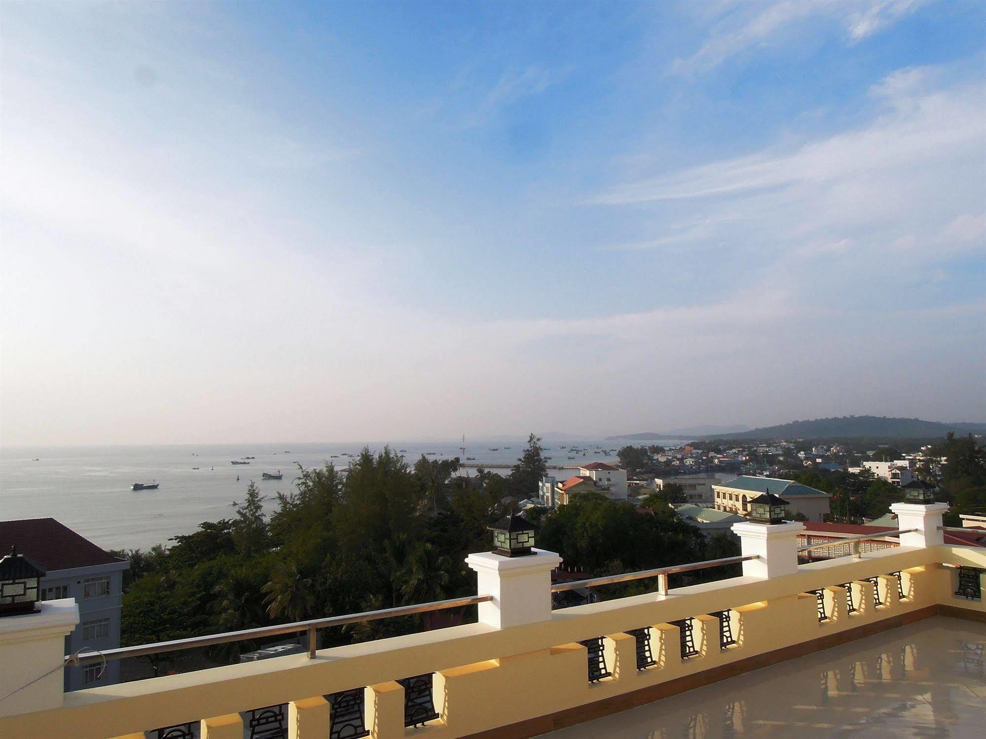 Gia Huy Hotel Phu Quoc Extérieur photo
